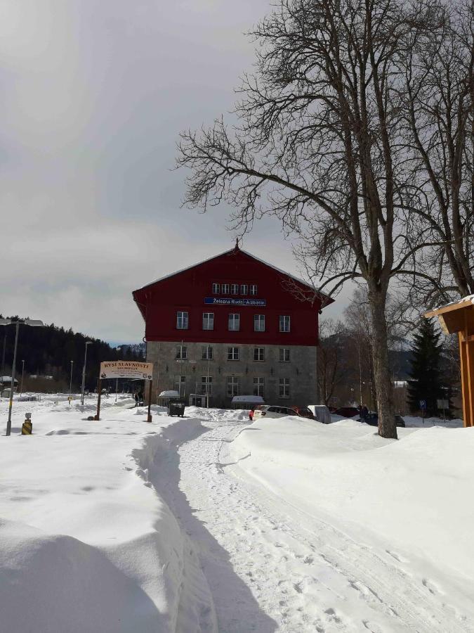 Aparthotel Dopravna Alzbetin Železná Ruda Exterior foto