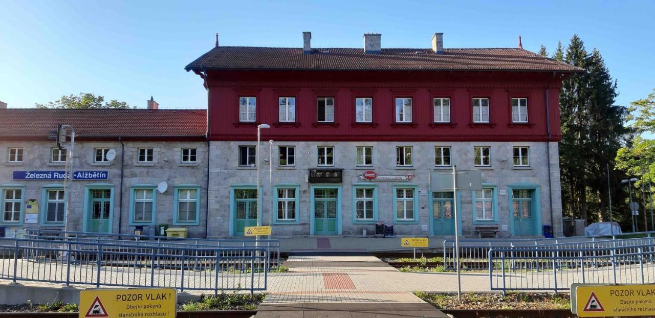 Aparthotel Dopravna Alzbetin Železná Ruda Exterior foto